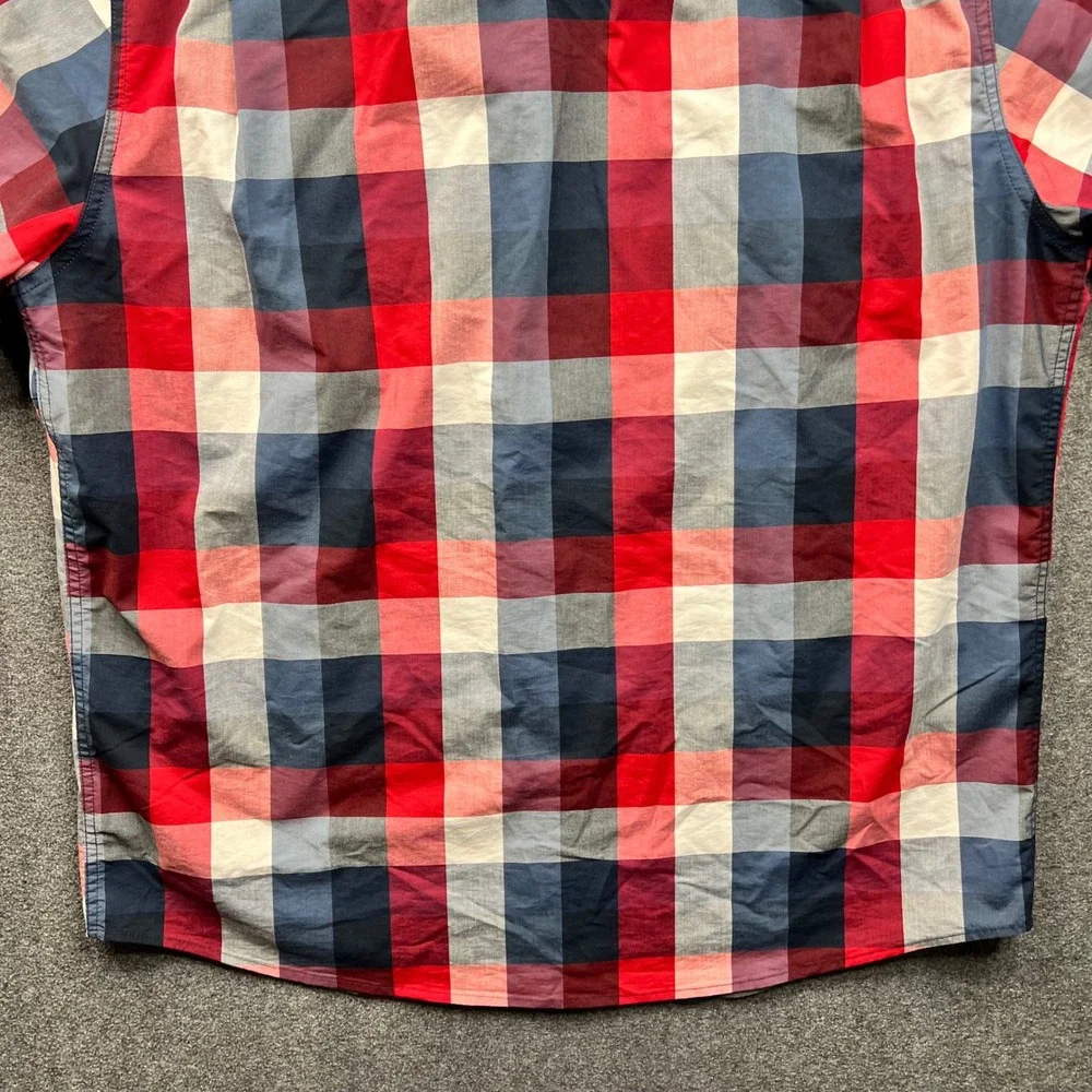 Wrangler ATG Shirt Mens XL Red Blue Plaid‎ Short Sleeve All Terrain Gear Outdoor
